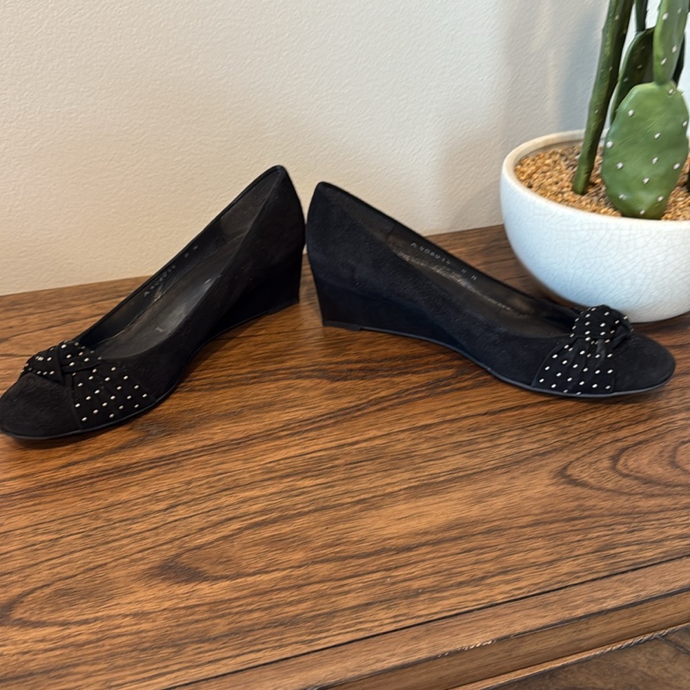 Stuart Weitzman Suede Studded‎ Access Heels Wedge 8N - Picture 12 of 13